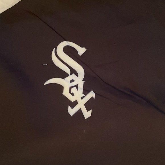 Chicago White Sox MLB baseball quarter zip wind breaker, rain jacket, worn once - Picture 2 of 8